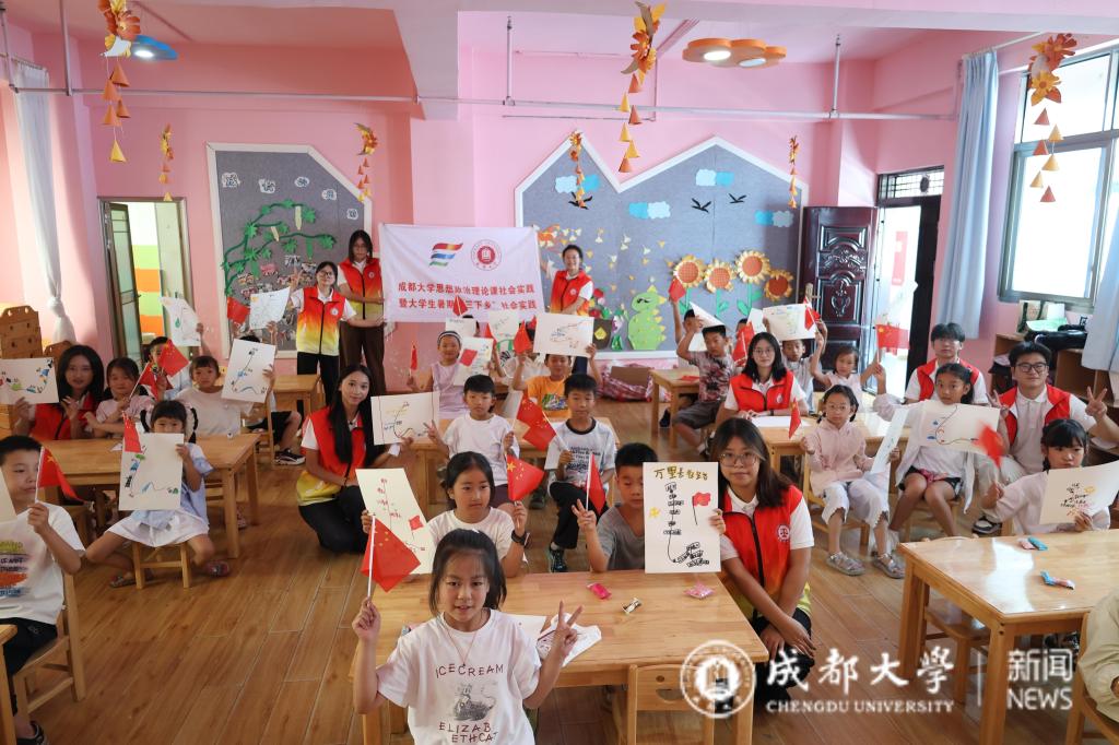1ac5f356b0ed3d468b73cca24e12b560.jpg 把思政课堂搬进历史现场